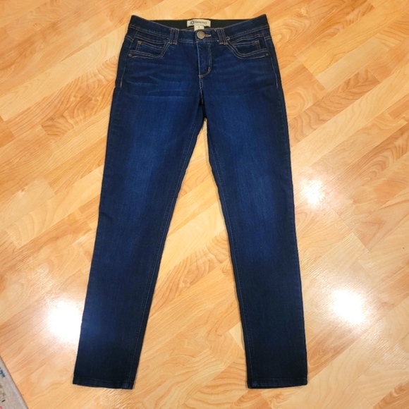 Democracy ABsolution mid rise Slim jeans size 8 - Picture 4 of 9